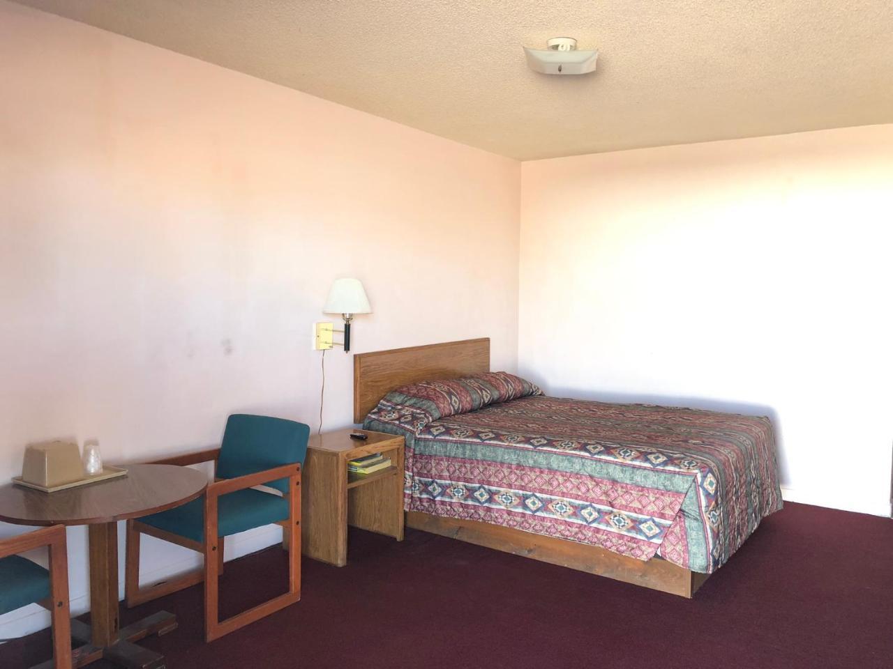 Deluxe Inn Motel Sparks Dış mekan fotoğraf